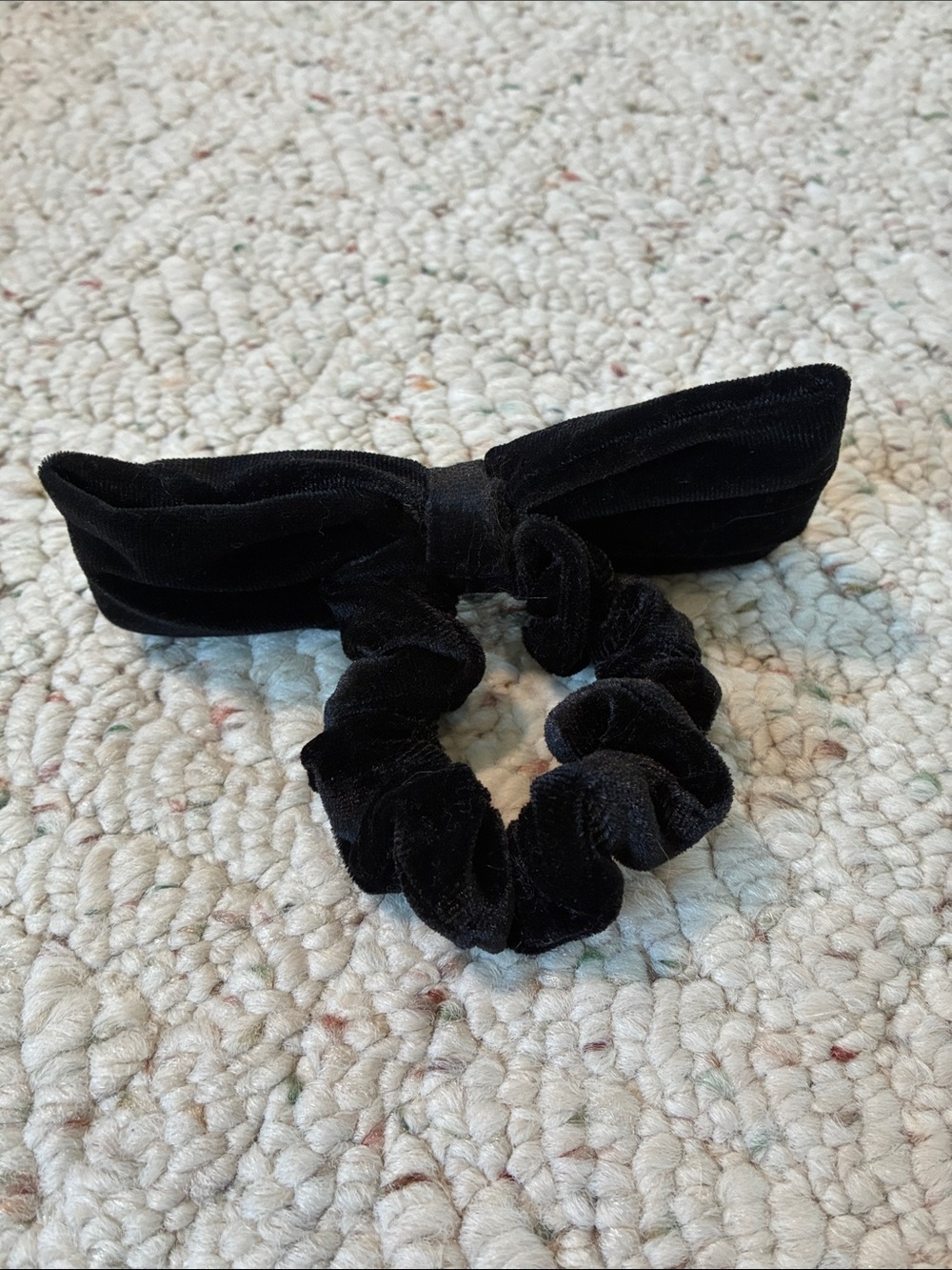 Black Velvet Bow Scrunchie Hair Tie - Picture 2 of 3
